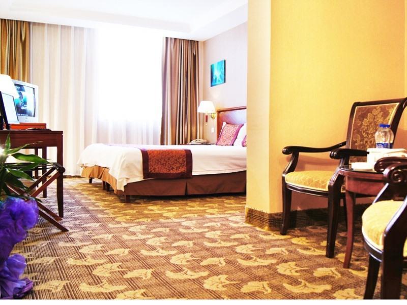 Greentree Inn Henan Luoyang Peony Square Business Hotel Экстерьер фото